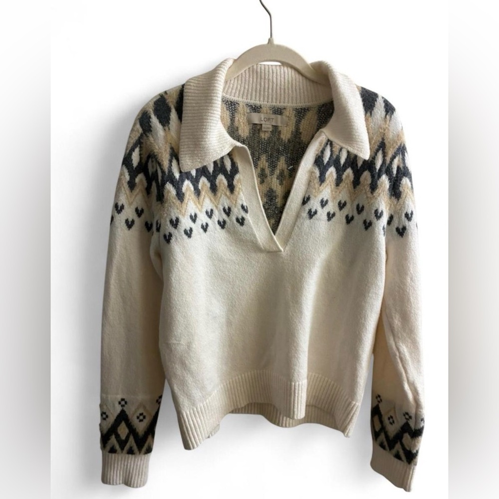 LOFT Cream V-Neck Sweater